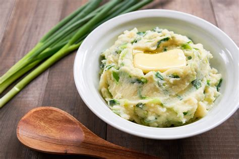 Champ Recipe - Ultra-Creamy Irish Mashed Potatoes with Scallions