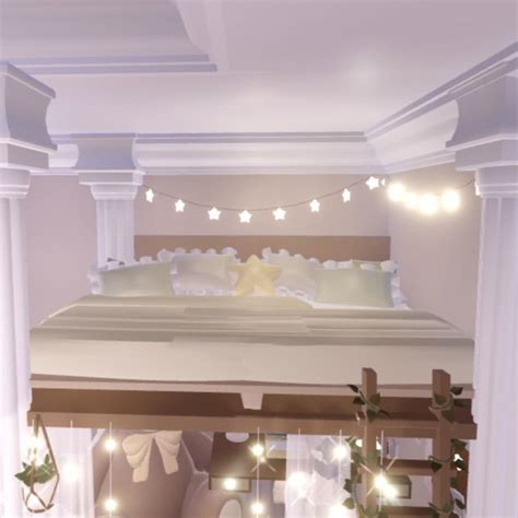 royal high dorm idea, not mines (MeleeLeleee ) in 2023 | Dorm inspiration, High room, Rh design