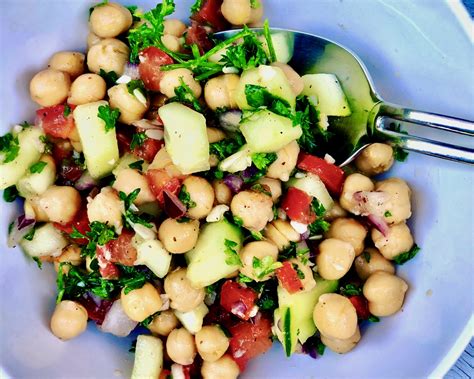 Easy, Addictive, Best Garbanzo Bean Salad