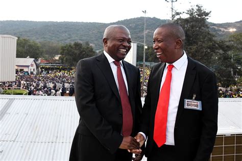 David Mabuza Children : President Ramaphosa with EFF Deputy President Floyd ... : David mabuza ...