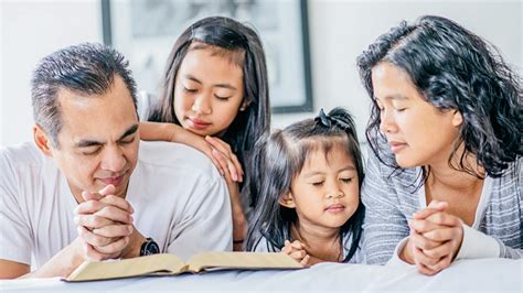 Creating Meaningful Moments: Starting a Family Prayer Time