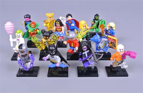 New Lego DC minifigs | Classic Comics Forum