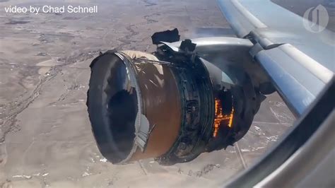 United Airlines Boeing 777 suffers catastrophic engine failure over Denver - YouTube