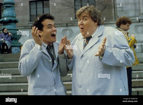 SPLASH (1984) TOM HANKS, JOHN CANDY SPL 004 Stock Photo - Alamy