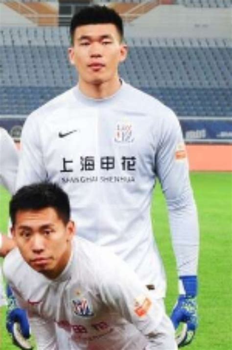 Shanghai Shenhua 2022 GK 1 Kit