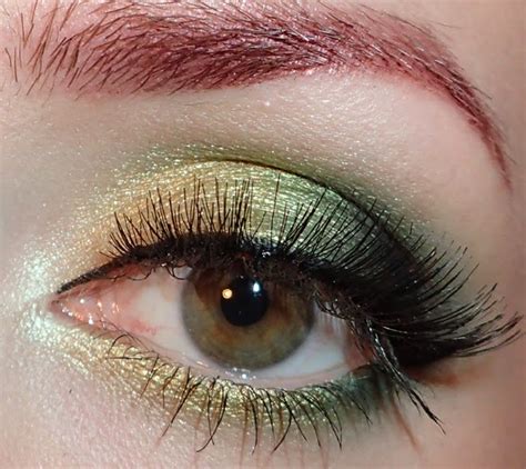 Glitter is my Crack: Golden Green eye Makeup Look