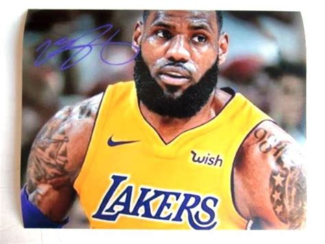 LeBron James Los Angeles Lakers Autographed 8x10 Photog