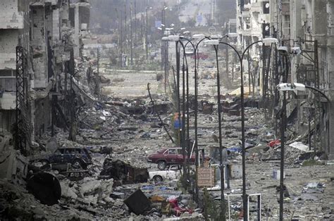 Harrowing Images From The Evacuation Of Syria's Destroyed City Of Homs