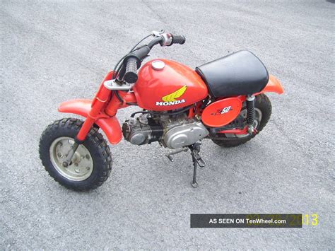 Vintage 1981 Honda Z50 Mini - Bike Dirt Trail Starter Kid Bike