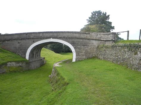 Virtual Lancaster News Blog: Lancaster Canal Restoration work steams ahead