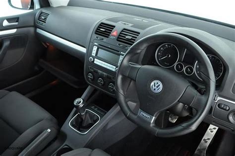 VW Golf R32 Mk5 Interior - a photo on Flickriver