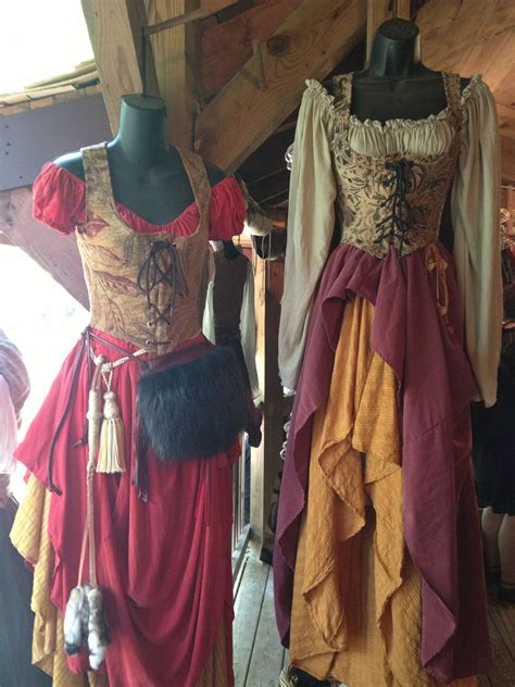 Autumn at the Ren Faire | Lyn Thorne-Alder on Patreon | Renaissance fair outfit, Renaissance ...