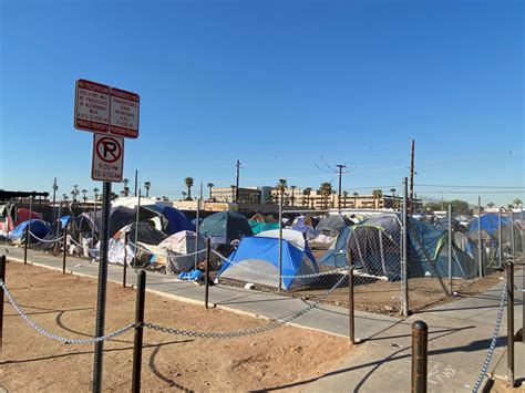 In pandemic America's tent cities, a grim future grows darker | The Jim ...