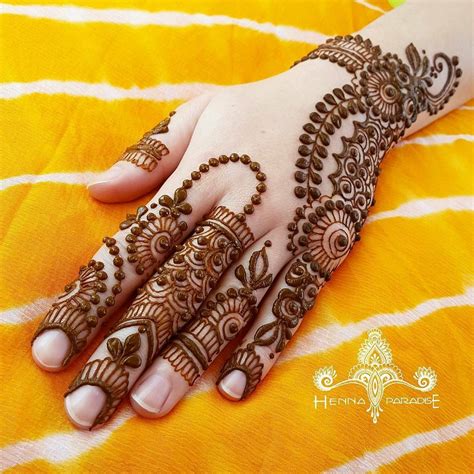 Latest & Best Eid Mehndi Designs 2017-2018 Special Collection