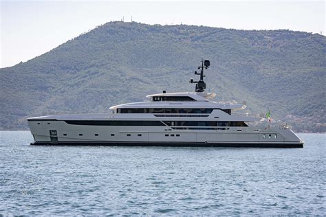 Sanlorenzo presents new 2020 models - Lengers Yachts: Luxury Yacht ...