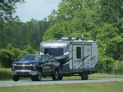 4 Best Trailer GPS Tracker Options for Stolen Camper Recovery