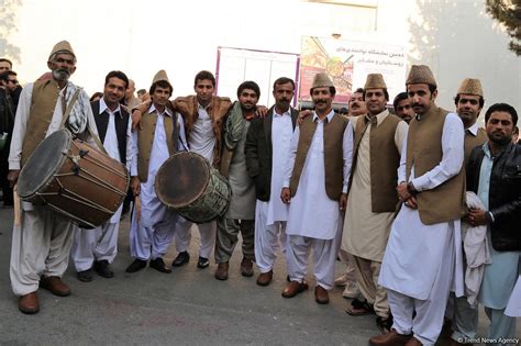 Iran's nomadic tribes dance to unity (PHOTO) - Trend.Az