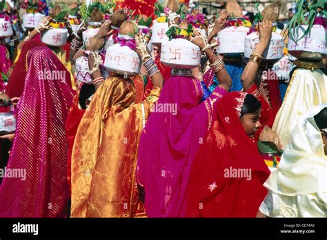 Rajasthani women girls dress in hi-res stock photography and images - Alamy