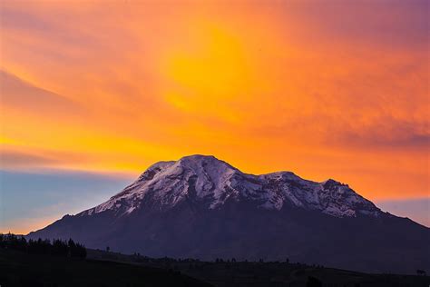 Volcanoes of Ecuador: Quito, Otavalo, Cotopaxi, Guayaquil - 7 Days | kimkim