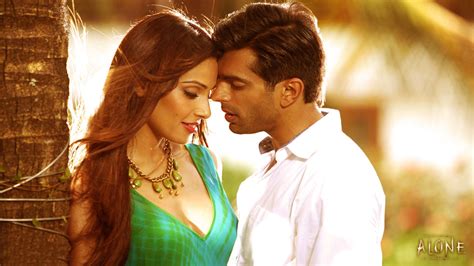 Bipasha Basu And Karan Singh Grover HD desktop wallpaper : Widescreen : High Definition : Fullscreen