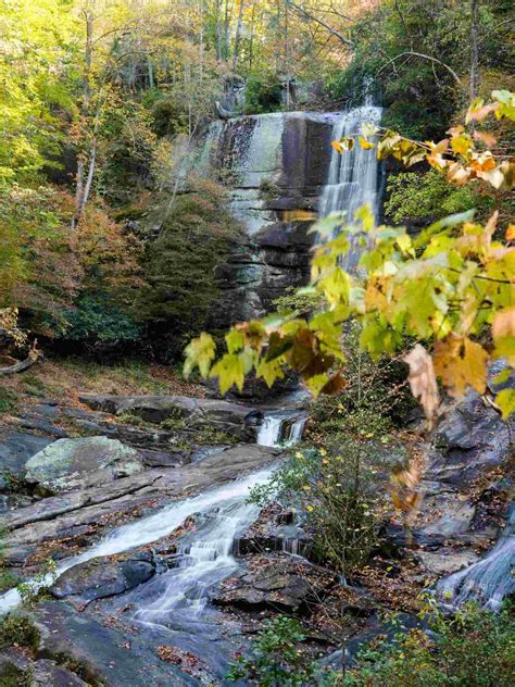 20 BEAUTIFUL Waterfalls in South Carolina to Check Out