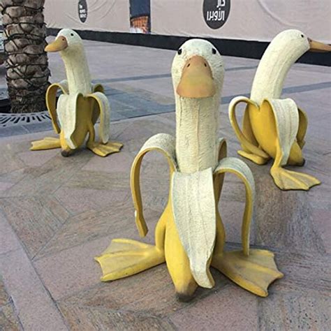 Ochine Art Banana Duck Statue Garden Yard Outdoor Decor Creative Banana ...