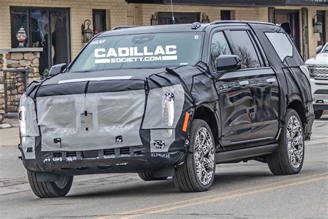 Refreshed 2024 Cadillac Escalade To Get Massive Edge-To-Edge Display