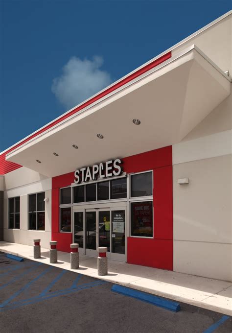 Staples Miami | Hamedrodriguez Architects INC