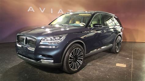 The Lincoln Aviator is a twin-turbocharged hybrid SUV | Fox Business