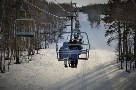 Maine Ski Resorts | Sugarloaf, Sunday River & Shawnee Peak