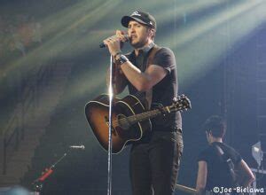 Complete List Of Luke Bryan Albums And Discography - ClassicRockHistory.com