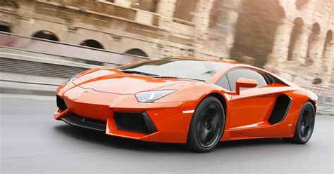 Lamborghini Aventador Coupè - Technical Specifications, Pictures, Videos