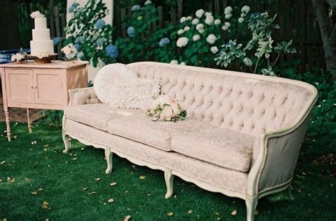 Vintage Rentals... - Modestly Wed