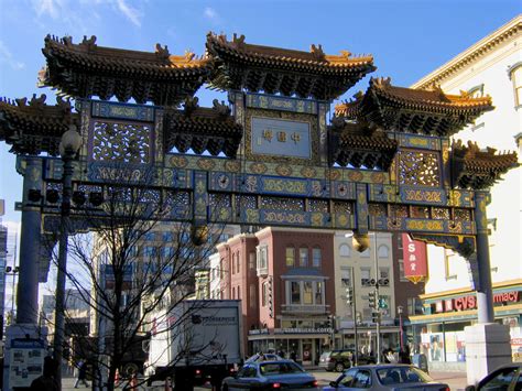 File:Chinatown, DC gate.jpg - Wikipedia, the free encyclopedia