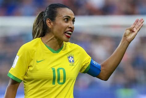 Brazil's Marta breaks Olympic soccer scoring record - UPI.com