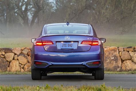 Rear - 2016-01-15 - 2016 Acura ILX Photo Gallery