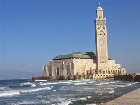 Hassan 2 Mosque ~ Darija teacher