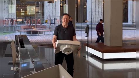 VIDEO: Elon Musk enters Twitter HQ carrying a bathroom sink - let that sink in