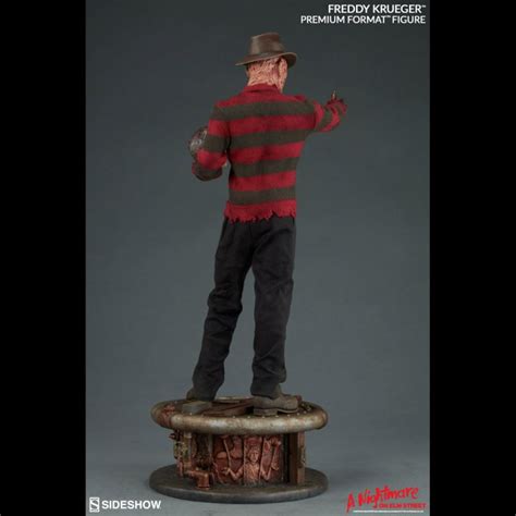 Freddy Krueger Premium Format Figure - GeekAlerts