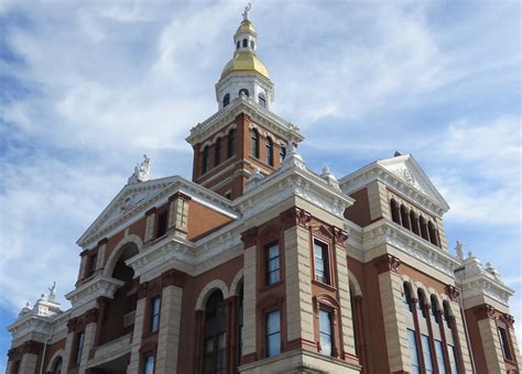 Dubuque County Courthouse Detail (Dubuque, Iowa) | Dubuque C… | Flickr