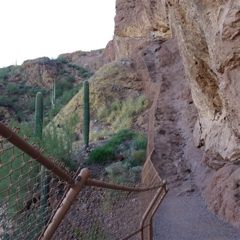 Camelback Mountain - Echo Canyon Trail - 11.06.14 - GoatManMike's Adventures