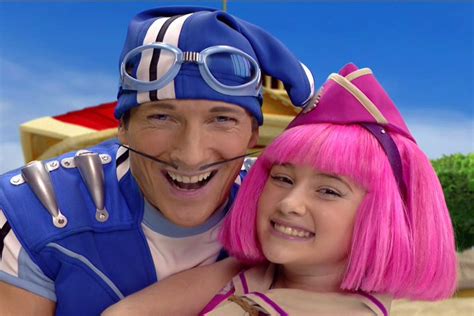 Stephanie and Sportacus by hidroelektra on DeviantArt