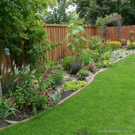 backyard fence | Backyard fences, Backyard landscaping designs, Fence landscaping