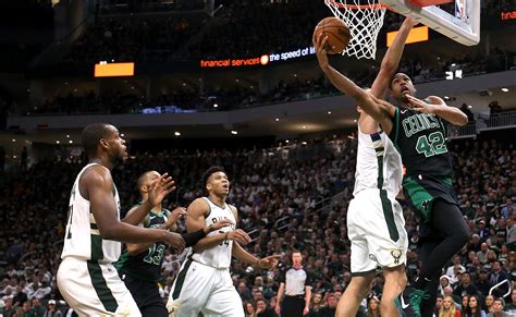 Al Horford has never been better as a Celtic, and other Game 1 thoughts ...