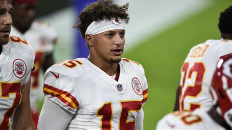 ESPN analyst apologizes to Patrick Mahomes’ mom during Monday Night ...