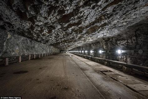 Inside the secret WW2 tunnels under the Rock of Gibraltar | Daily Mail Online