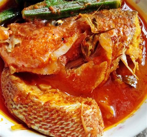 CORETAN DARI DAPUR: Asam Pedas Ikan Merah