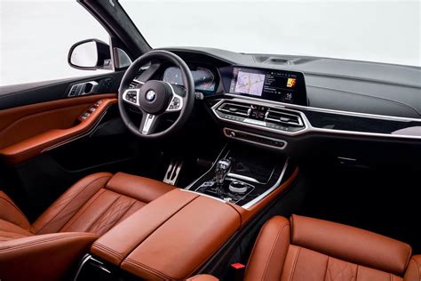 BMWBLOG - Interior design of the BMW X7 with a Tartufo Merino Leather