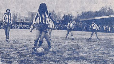 El primer partido femenino en España cumple 50 años este martes - AS.com