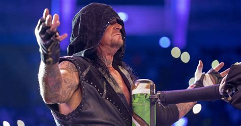 The Undertaker Announces His Retirement from WWE During the Last Ride ...